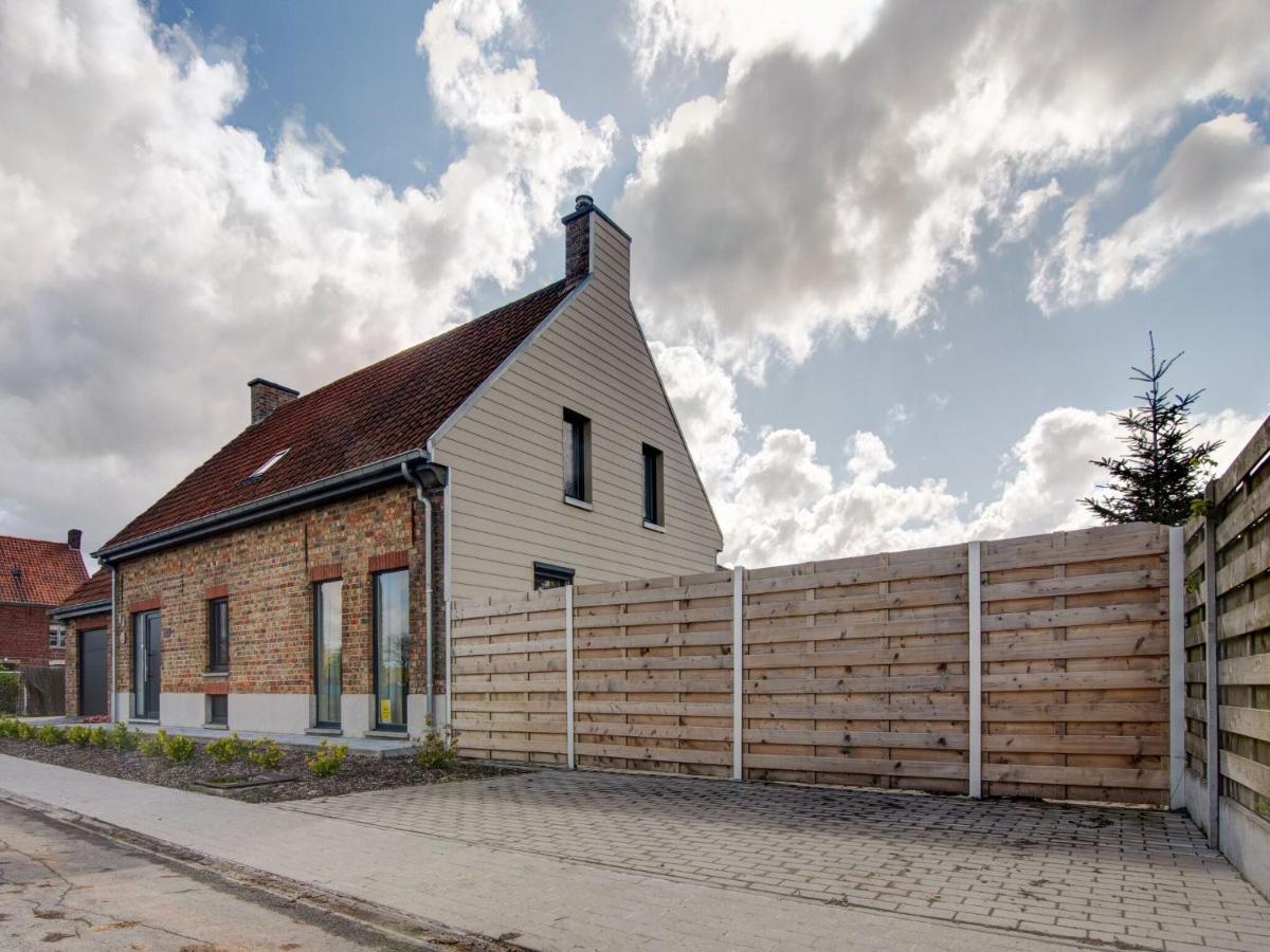 Holiday Home In Koekelare Екстериор снимка